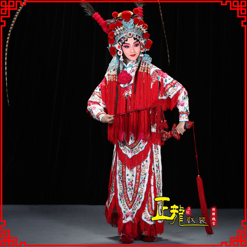 肥乡刀马旦改容战父 软绉镶边女改良靠